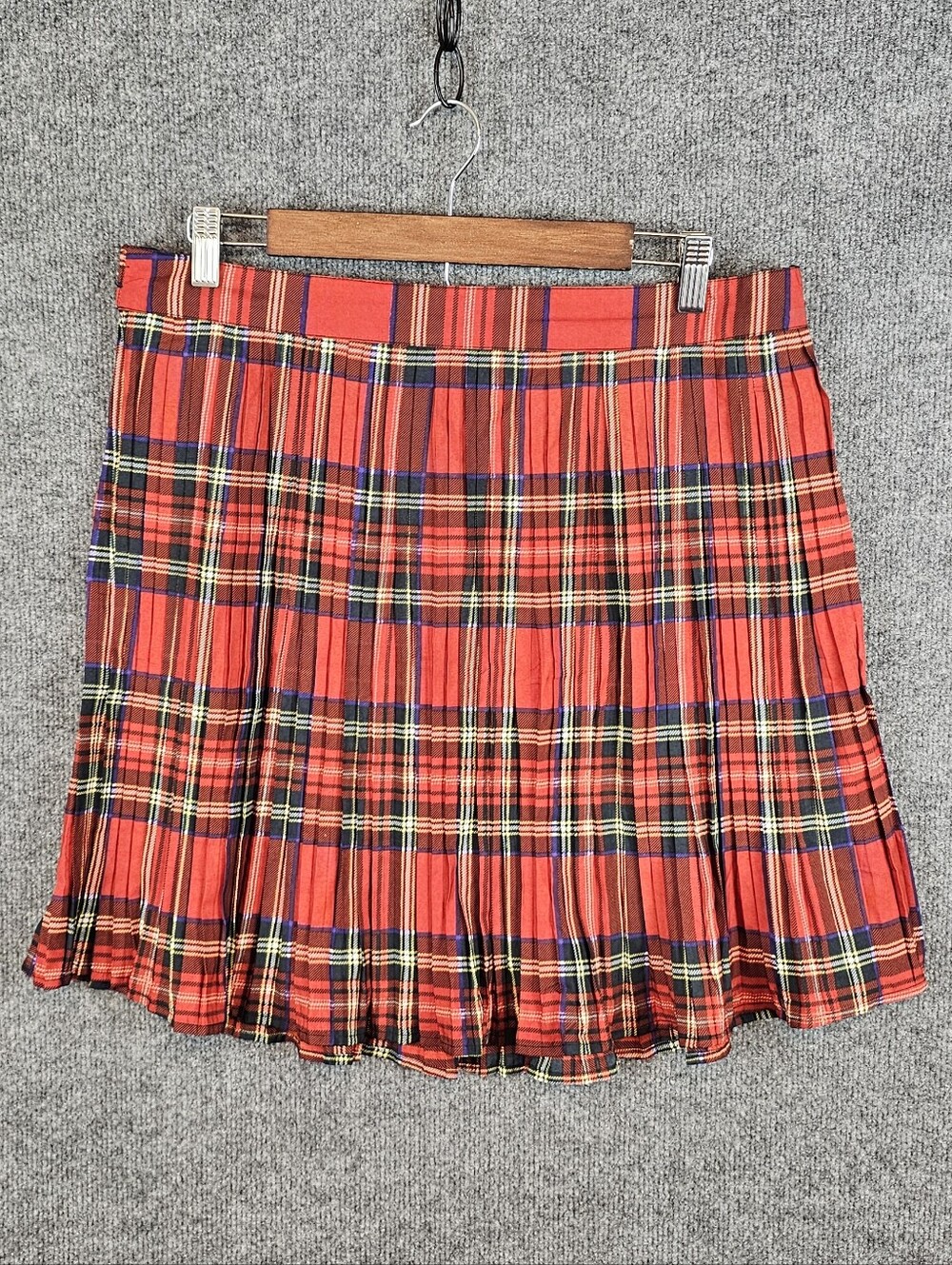 Adam Levine| Red Tartan| Plaid Pleated Mini Skirt| Size- XL